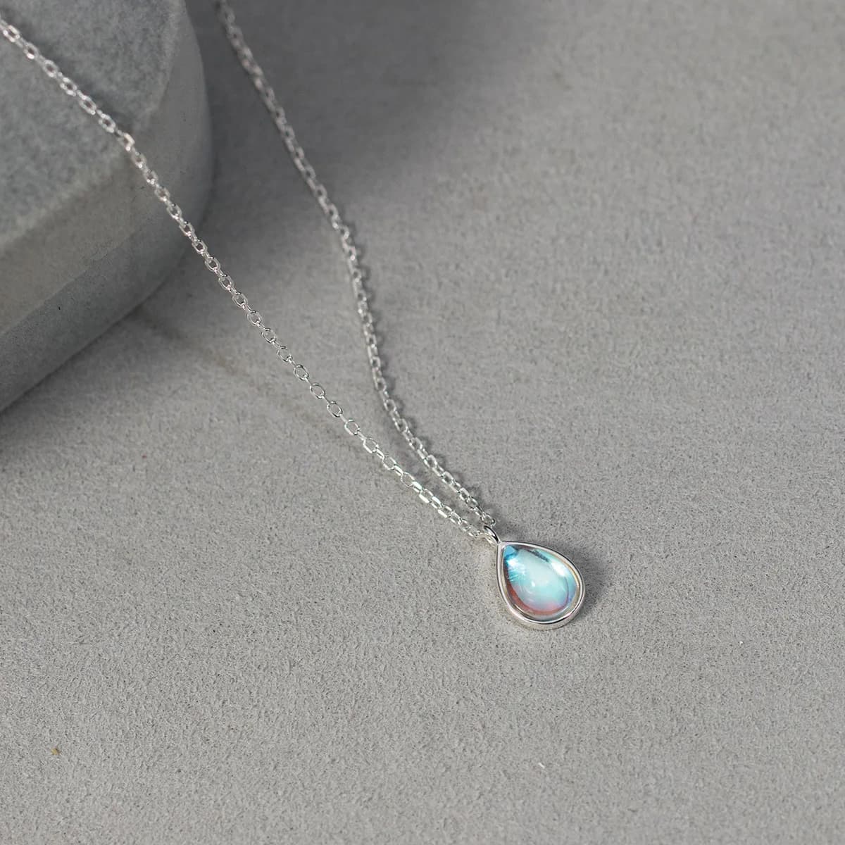 Fine Jewelry 925 Sterling Silver Water Drop Necklaces Cute Moonstone Pendant Choker Necklaces